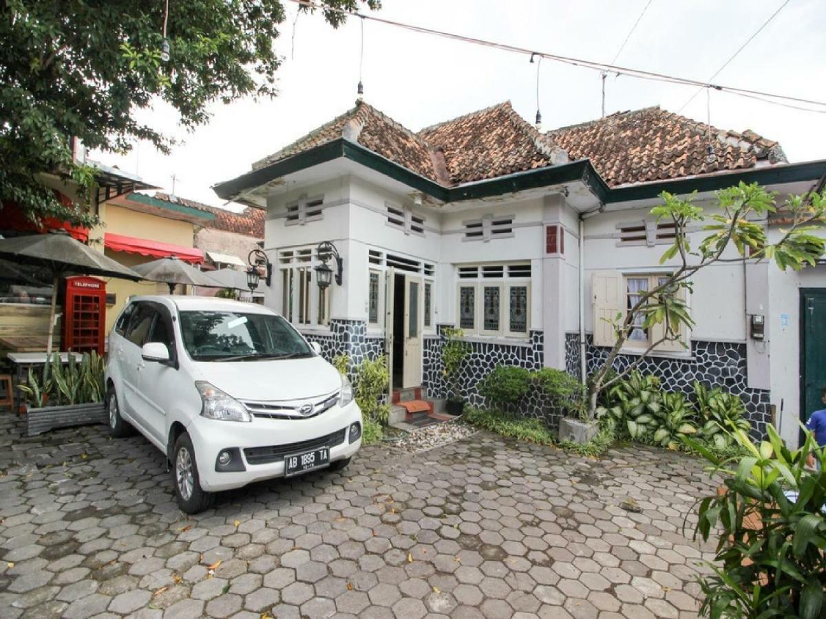 Reddoorz Syariah Near Wijilan Yogyakarta Hotell Exteriör bild