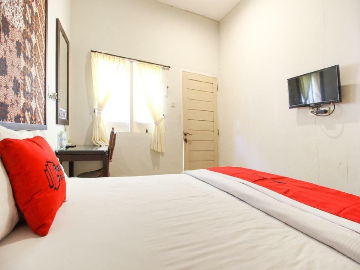 Reddoorz Syariah Near Wijilan Yogyakarta Hotell Exteriör bild